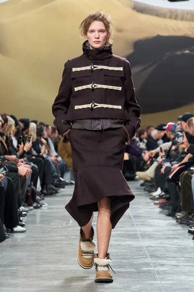 Look 33